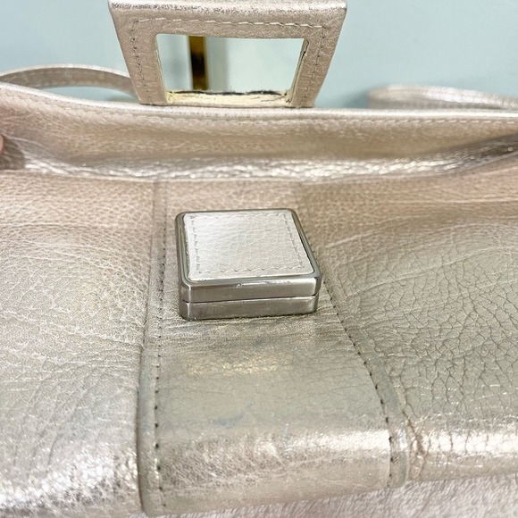Laudi Vidni Silver Metallic Foldover Leather Sling Mini Shoulder Bag - Picture 7 of 9